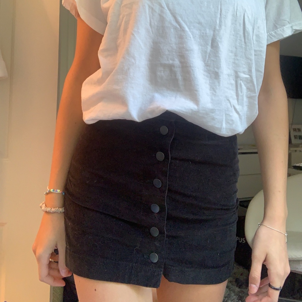 ARITZIA SKIRT